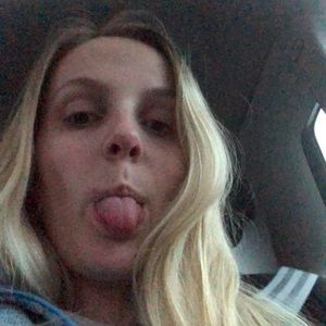 Meet your Posher, Annie